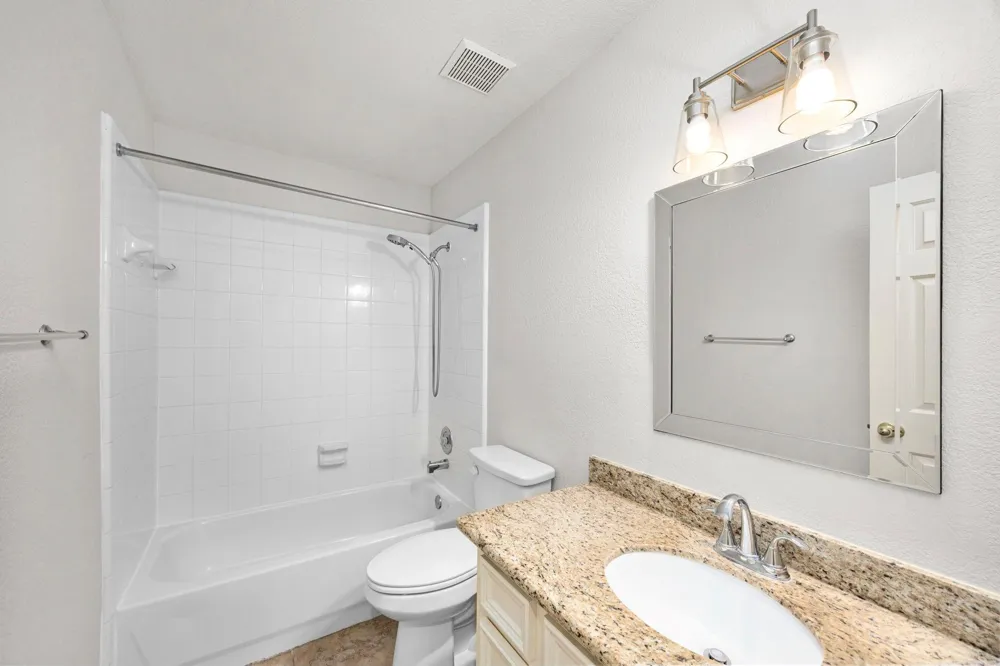 6908 Westgate Street Wallis, TX 77485