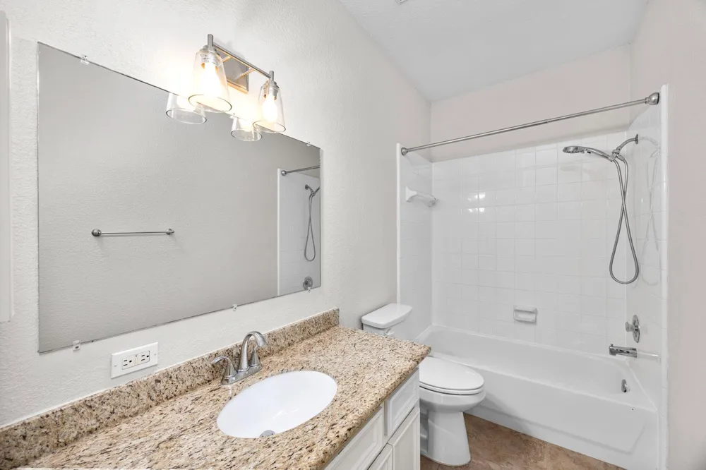 6908 Westgate Street Wallis, TX 77485