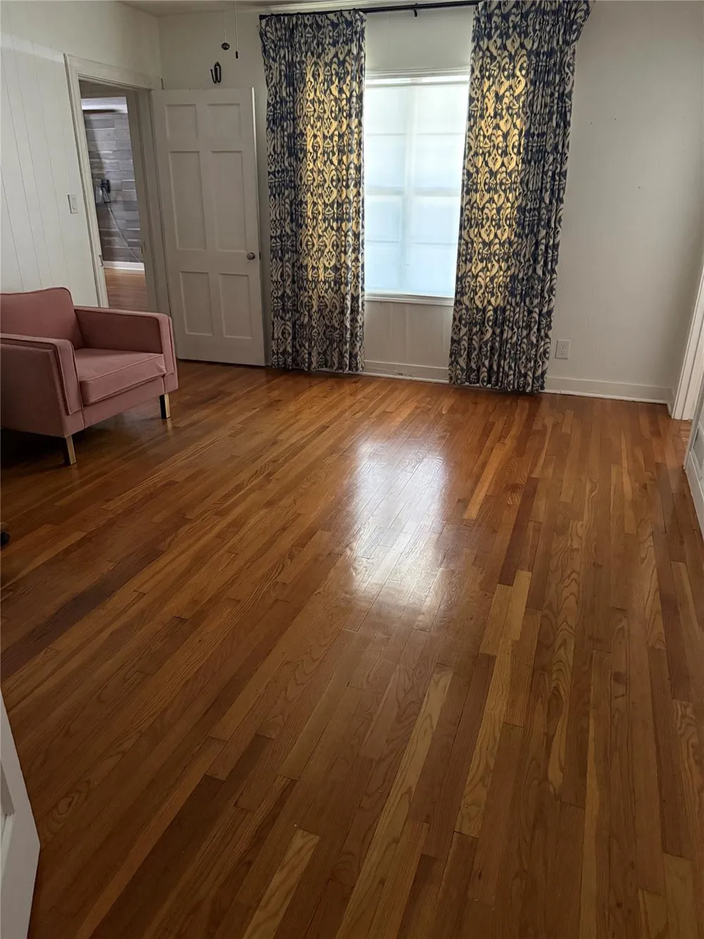 707 S Mccarty Avenue Eagle Lake, TX 77434