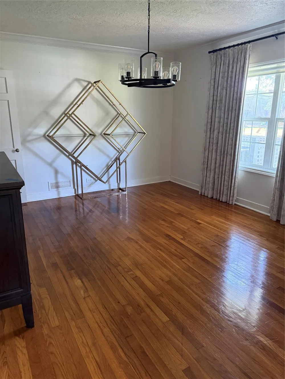 707 S Mccarty Avenue Eagle Lake, TX 77434