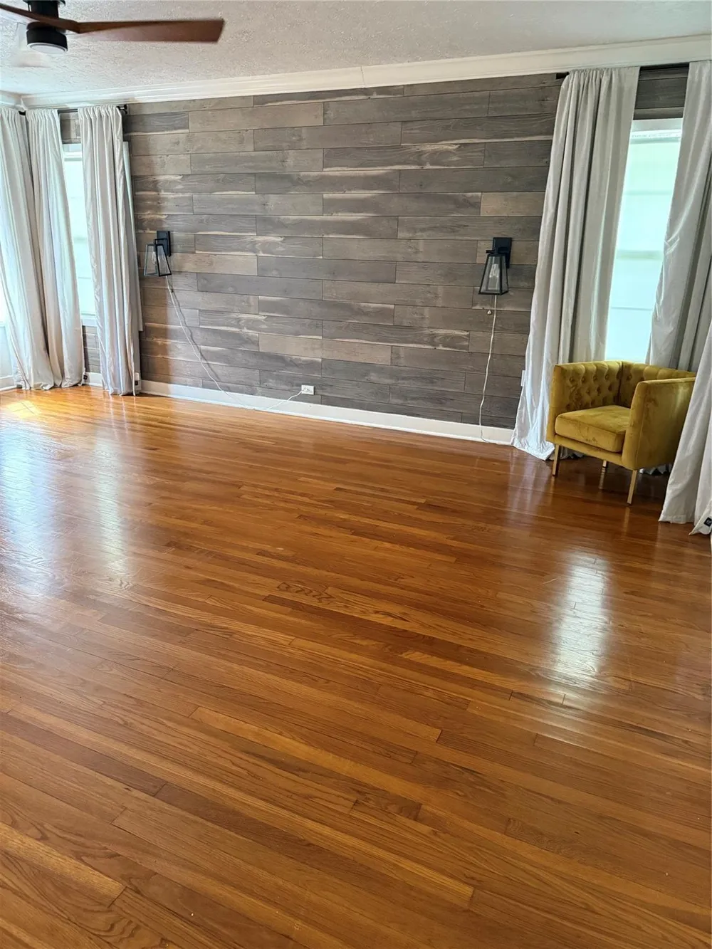 707 S Mccarty Avenue Eagle Lake, TX 77434