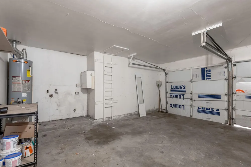 427 Sunnyside Street Huntsville, TX 77320