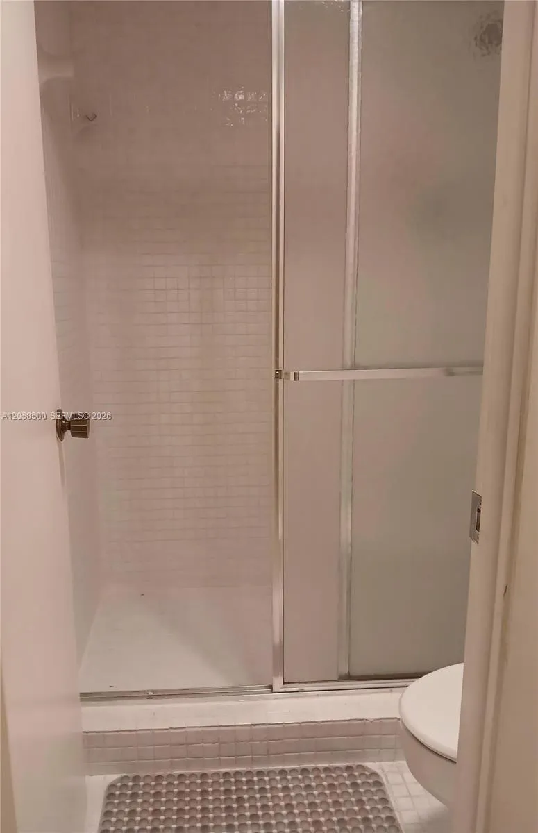 1100 Saint Charles Pl #712 Pembroke Pines, FL 33026