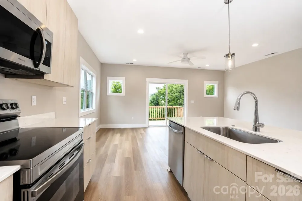 28 Brice Street #14 Asheville, NC 28806