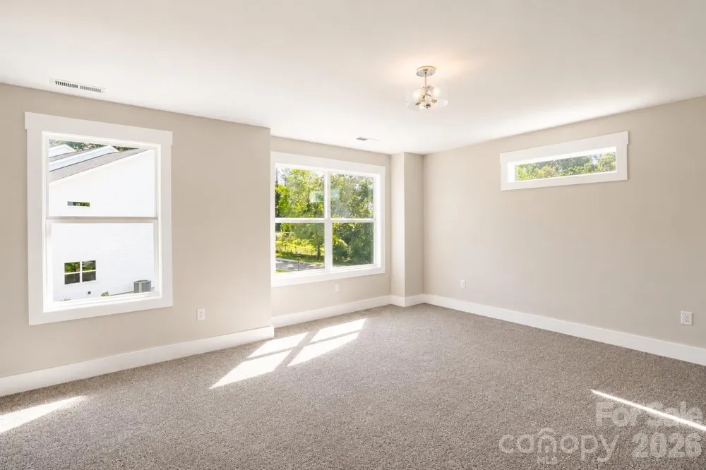 28 Brice Street #14 Asheville, NC 28806