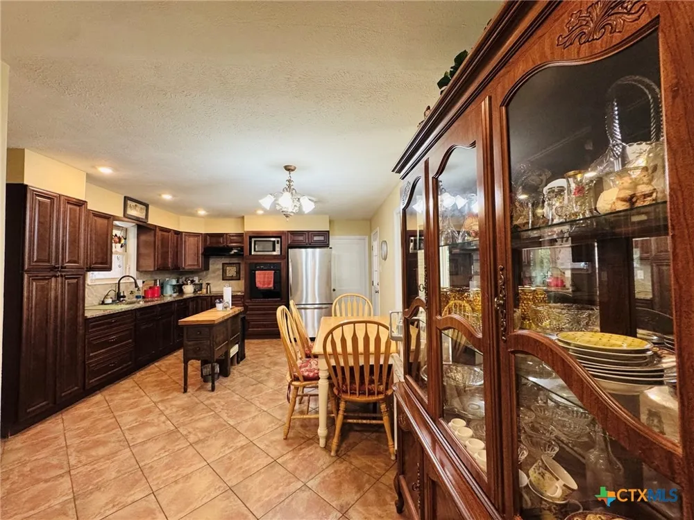 105 Curry Drive Gatesville, TX 76528