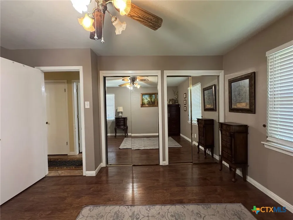 105 Curry Drive Gatesville, TX 76528
