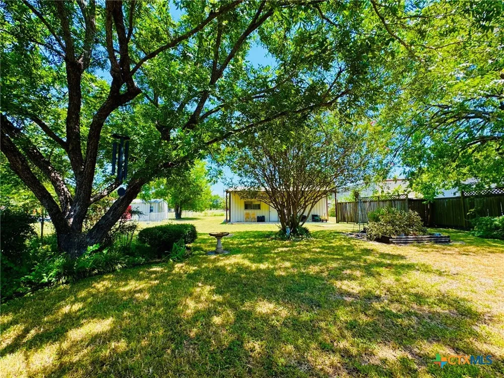 105 Curry Drive Gatesville, TX 76528