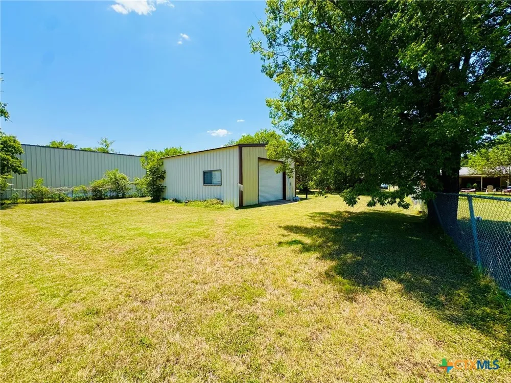 105 Curry Drive Gatesville, TX 76528