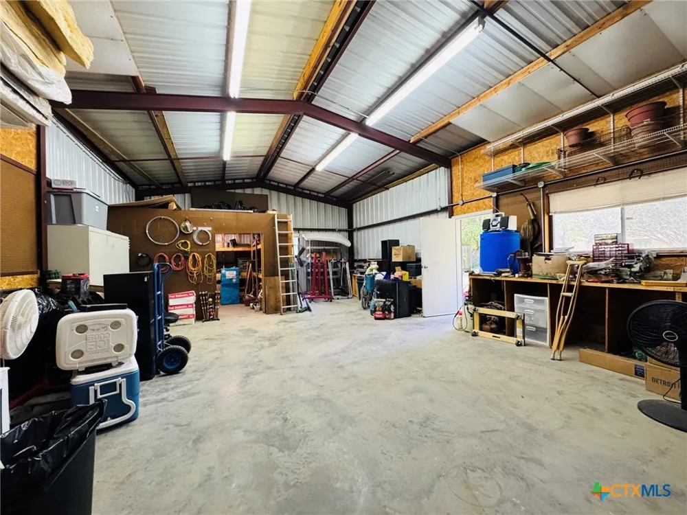 105 Curry Drive Gatesville, TX 76528