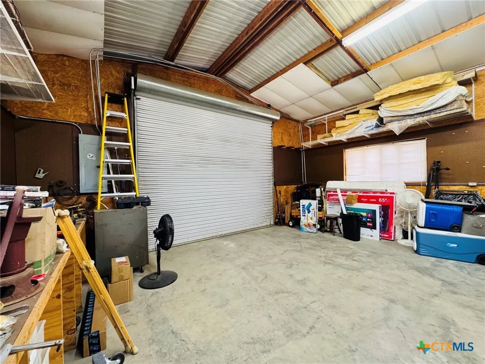 105 Curry Drive Gatesville, TX 76528