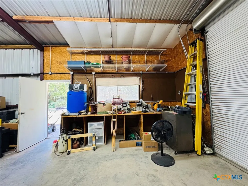 105 Curry Drive Gatesville, TX 76528