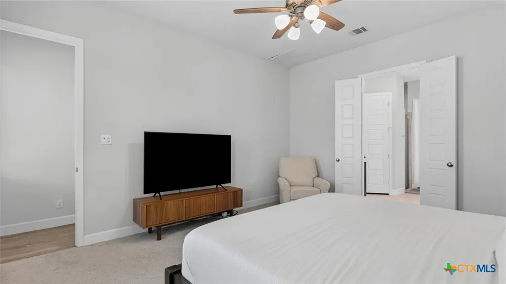 613 Meade Street New Braunfels, TX 78132