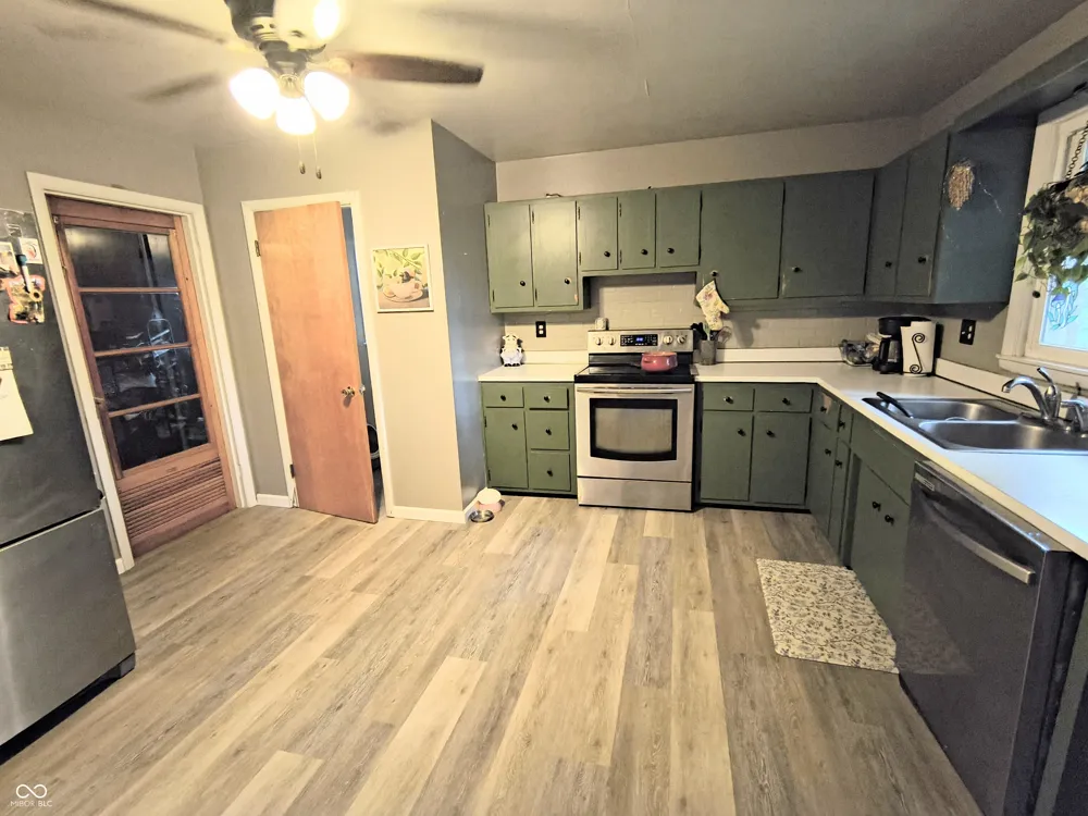 1407 Duane Road Muncie, IN 47304