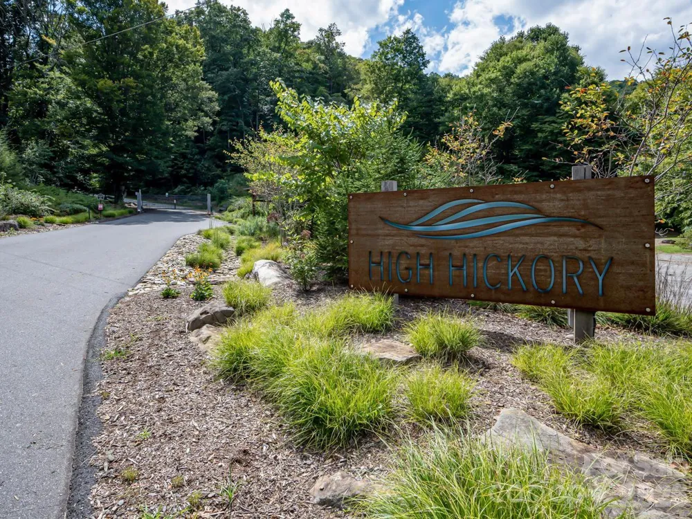 1230 Arborcrest Way Swannanoa, NC 28778
