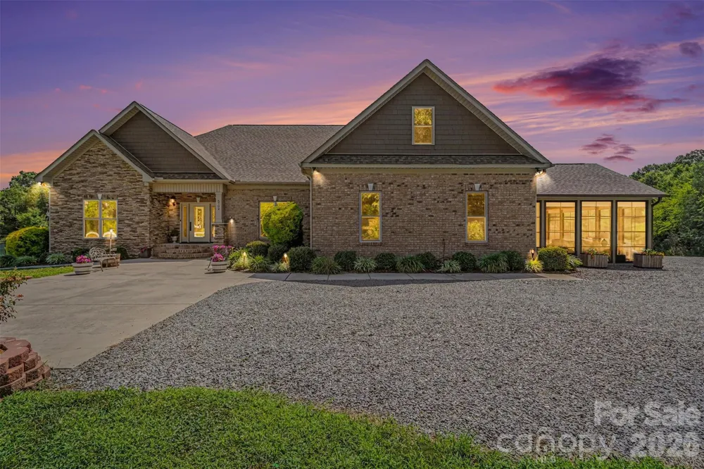 5702 Army Road Marshville, NC 28103