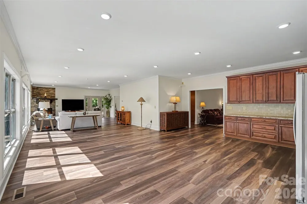 5702 Army Road Marshville, NC 28103