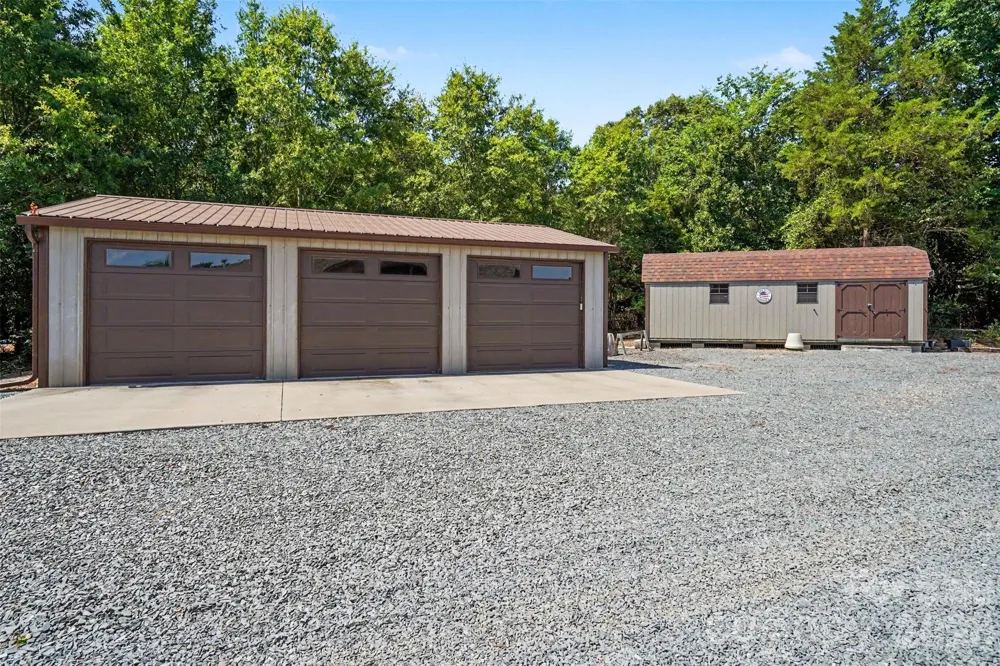 5702 Army Road Marshville, NC 28103
