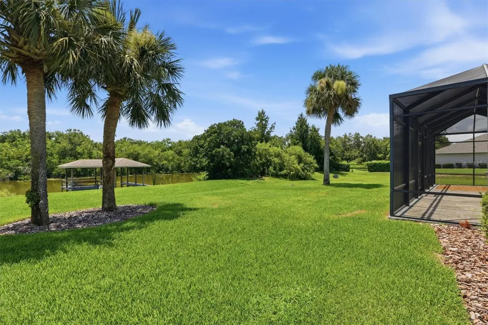6042 LANDINGS BOULEVARD Lady Lake, FL 32159