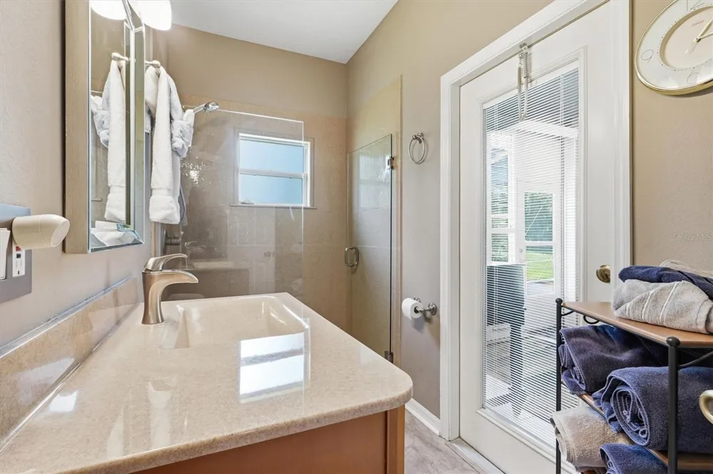 6042 LANDINGS BOULEVARD Lady Lake, FL 32159