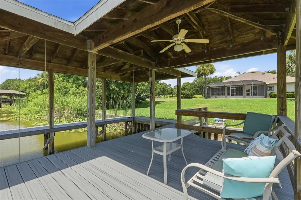6042 LANDINGS BOULEVARD Lady Lake, FL 32159