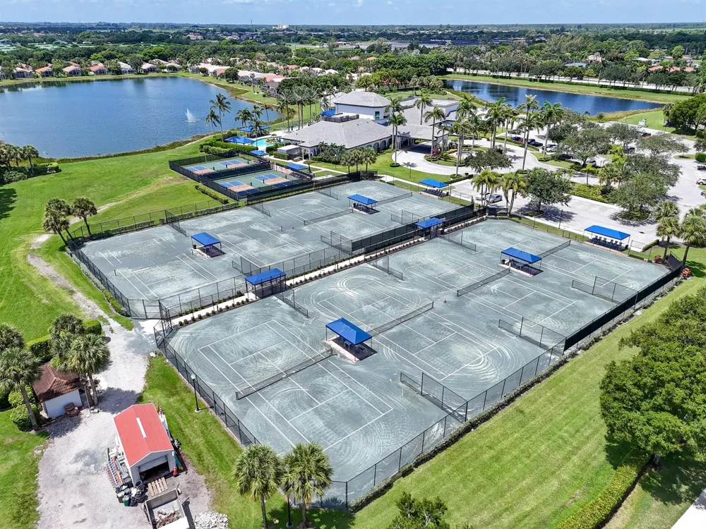 8402 Logia Circle Boynton Beach, FL 33472