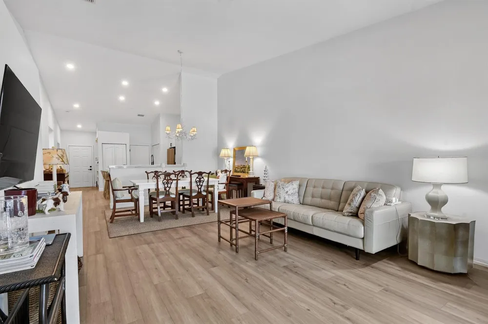 8402 Logia Circle Boynton Beach, FL 33472
