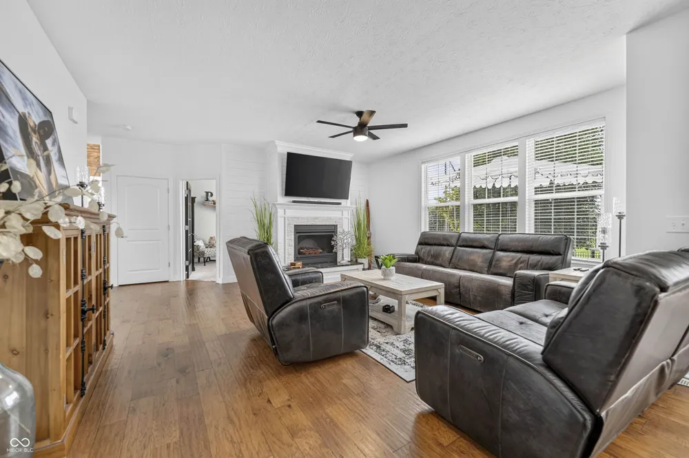 13082 Knights Way Fishers, IN 46037