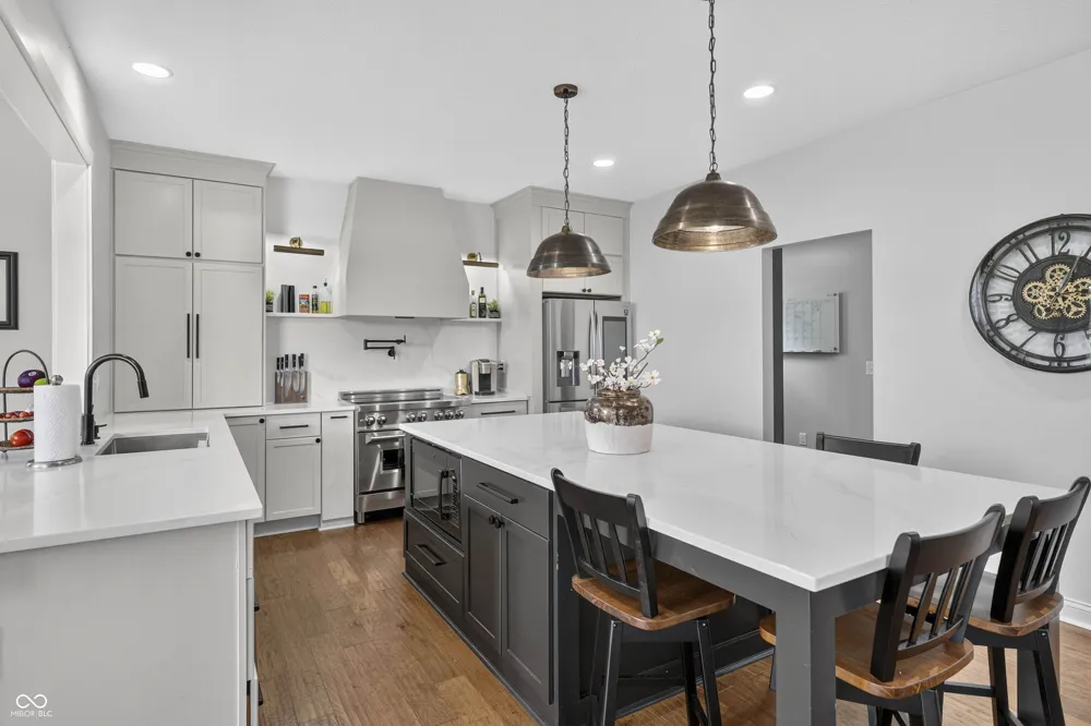 13082 Knights Way Fishers, IN 46037