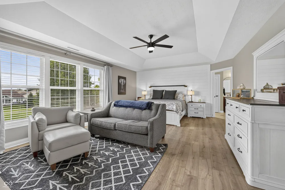 13082 Knights Way Fishers, IN 46037