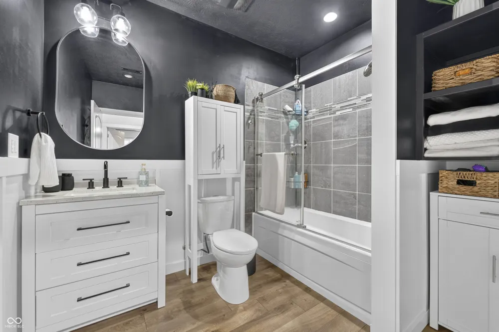 13082 Knights Way Fishers, IN 46037