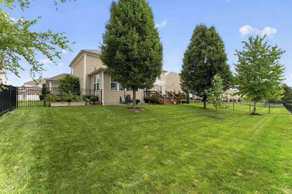 13082 Knights Way Fishers, IN 46037