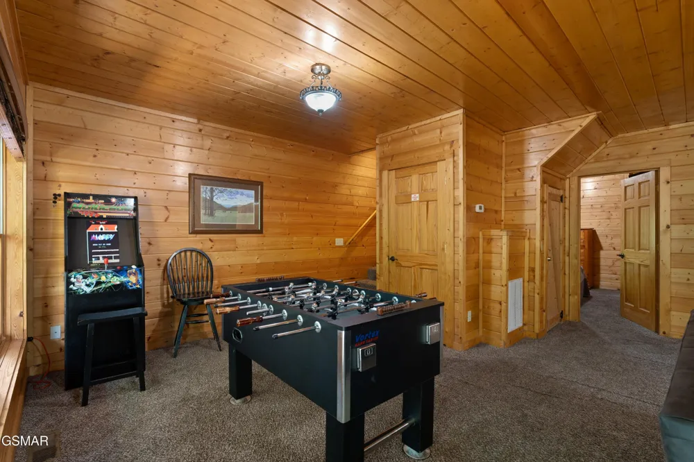 543 Blackberry Ridge Way Pigeon Forge, TN 37863