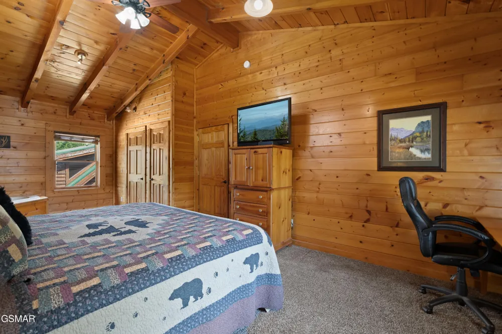 543 Blackberry Ridge Way Pigeon Forge, TN 37863