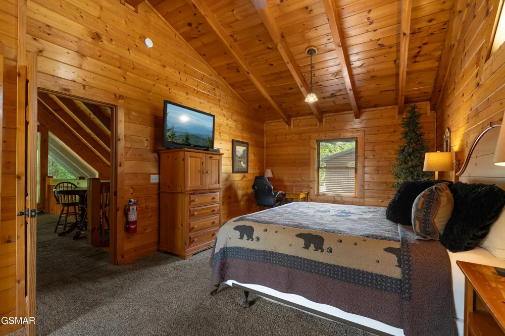 543 Blackberry Ridge Way Pigeon Forge, TN 37863