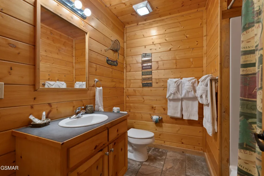 543 Blackberry Ridge Way Pigeon Forge, TN 37863