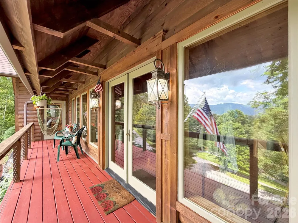 12 Signal Ridge Sylva, NC 28779