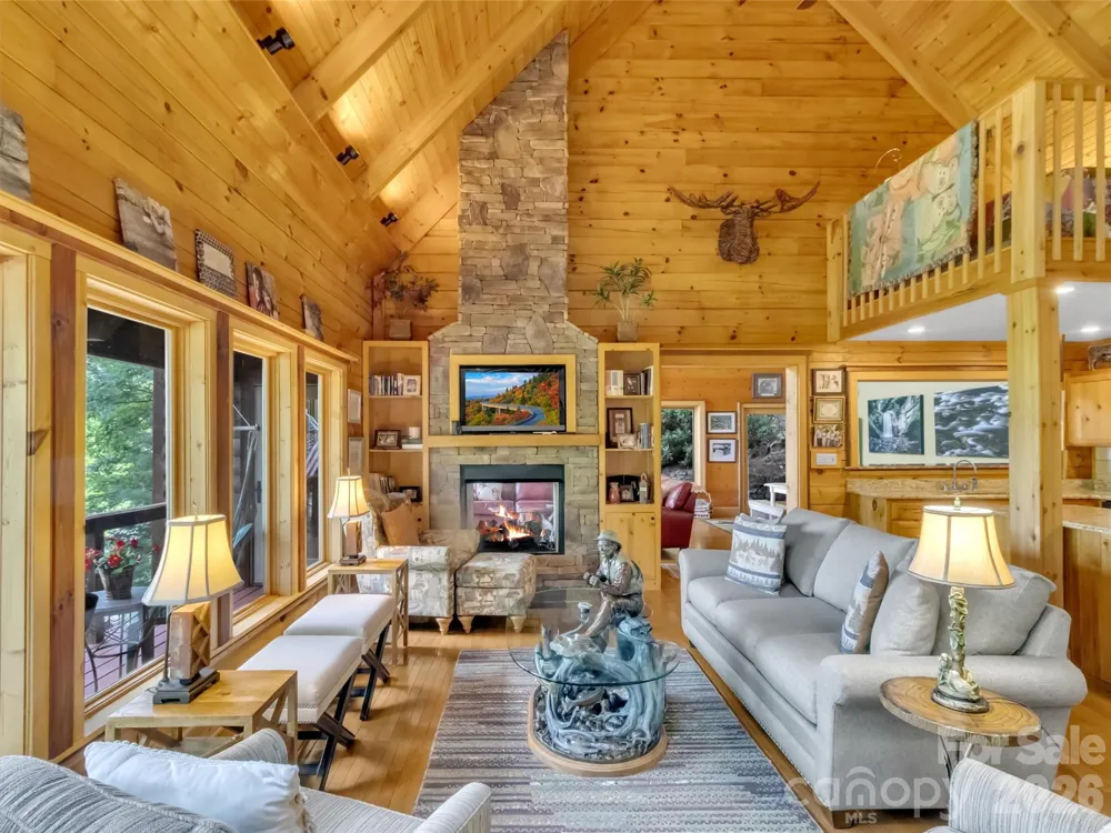 12 Signal Ridge Sylva, NC 28779
