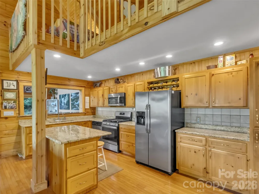 12 Signal Ridge Sylva, NC 28779