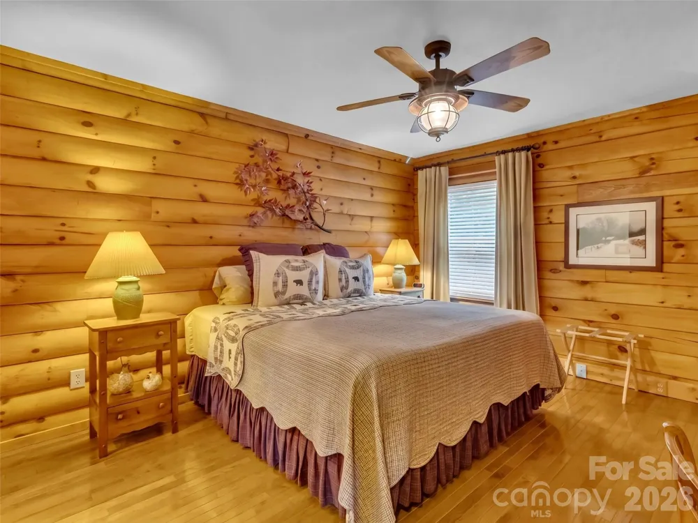 12 Signal Ridge Sylva, NC 28779