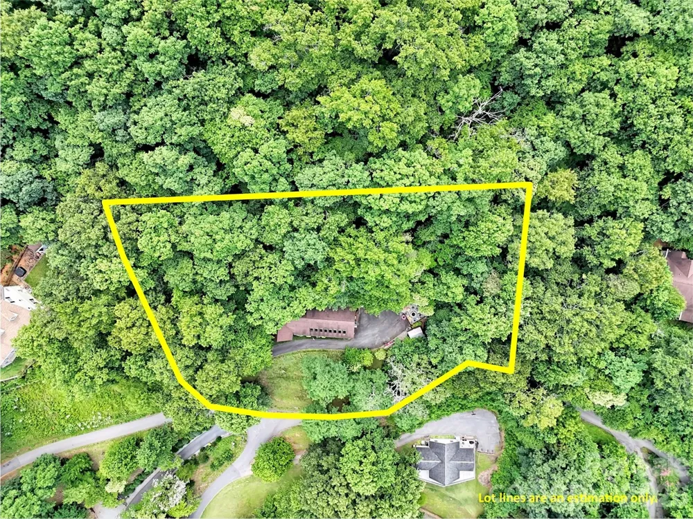 12 Signal Ridge Sylva, NC 28779