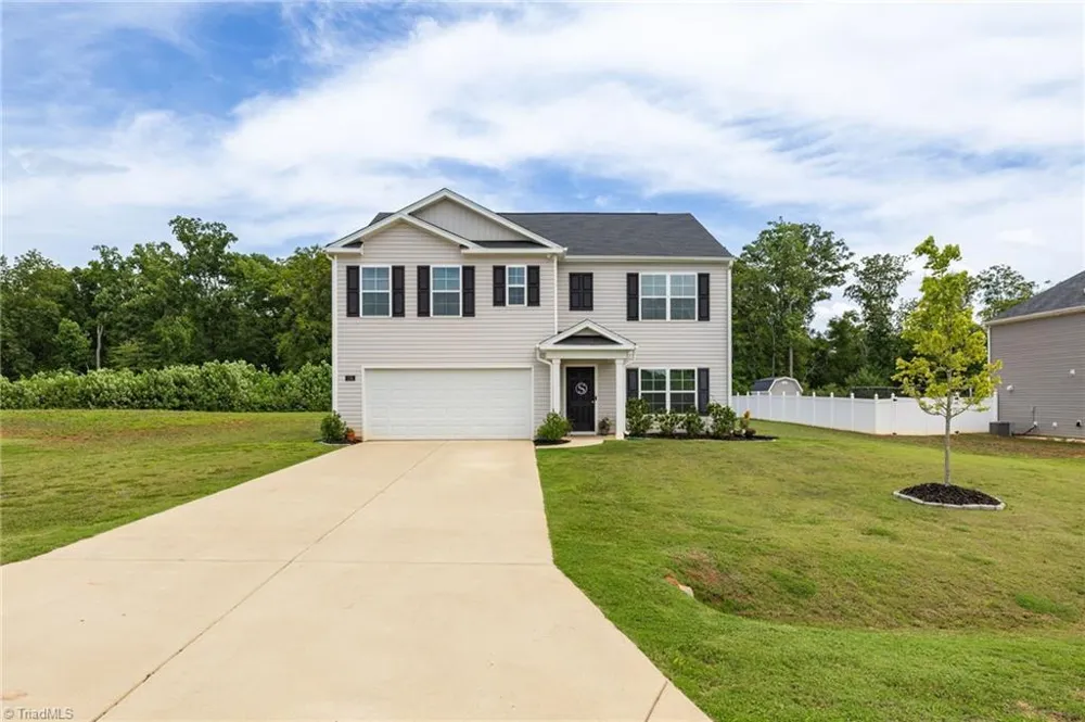 174 Culloden Drive Mocksville, NC 27028