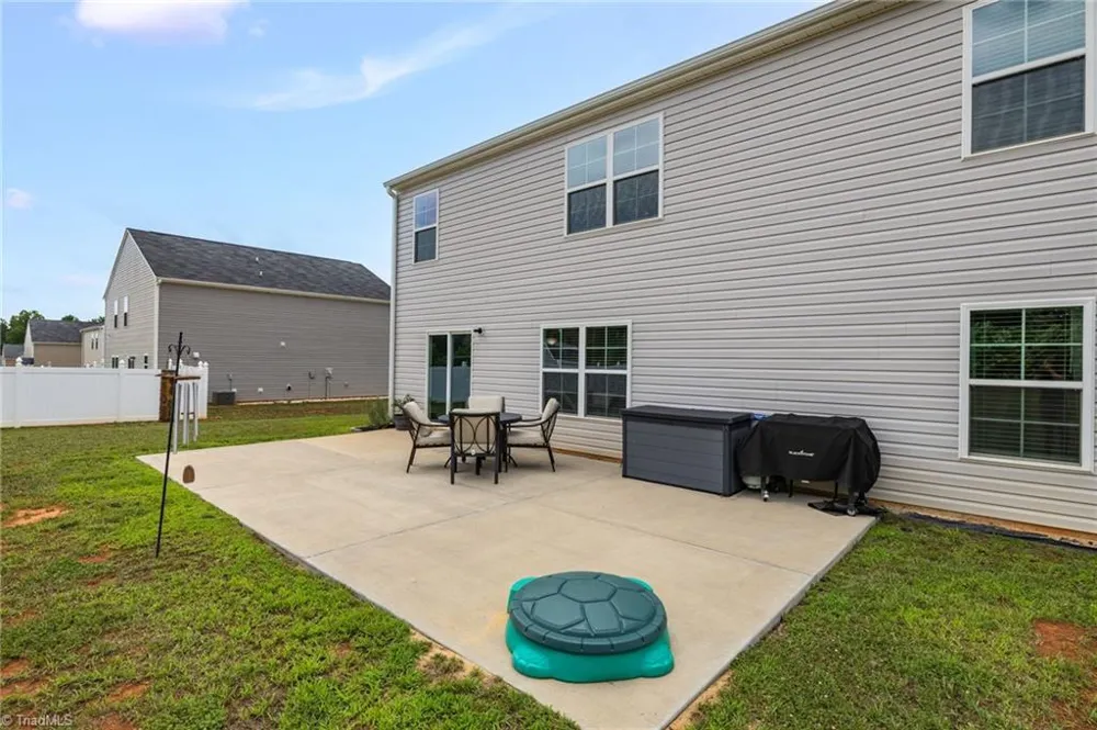 174 Culloden Drive Mocksville, NC 27028