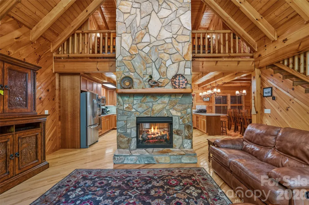 1482 Howard Moore Road Hot Springs, NC 28743