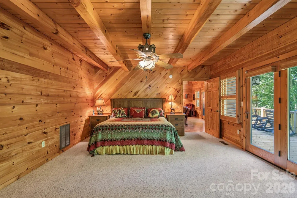 1482 Howard Moore Road Hot Springs, NC 28743