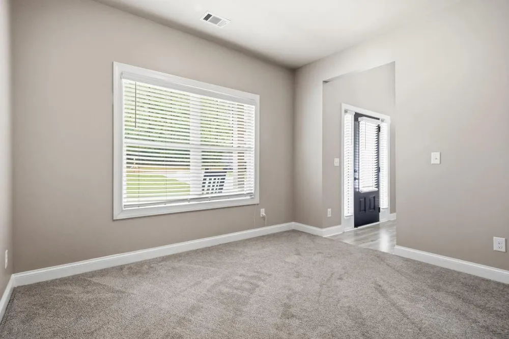 129 Waterford Drive Jackson, GA 30233