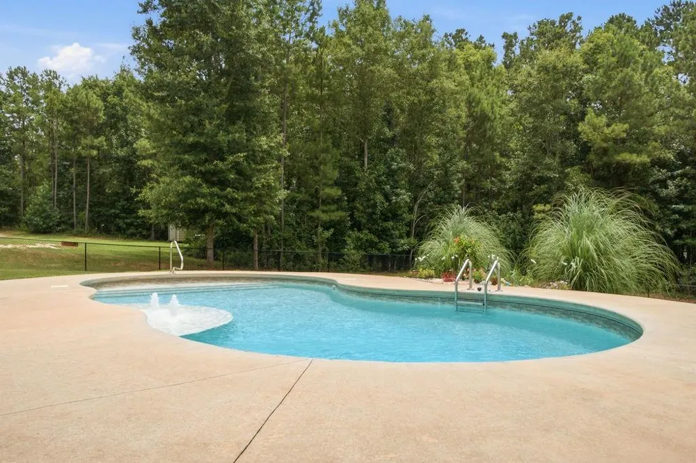 129 Waterford Drive Jackson, GA 30233