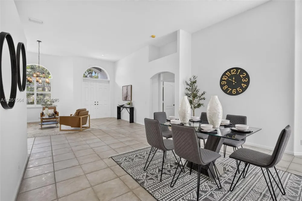 1164 Ginger Circle Weston, FL 33326