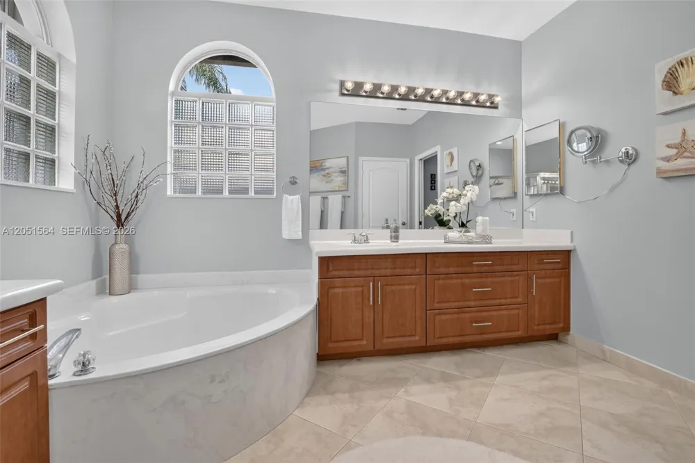 1164 Ginger Circle Weston, FL 33326