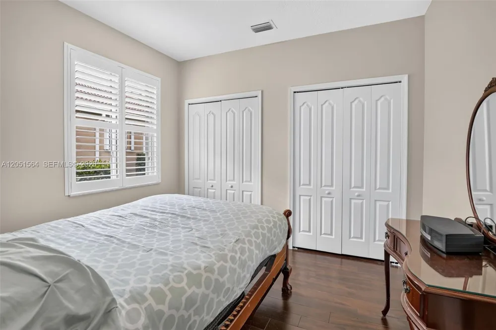 1164 Ginger Circle Weston, FL 33326